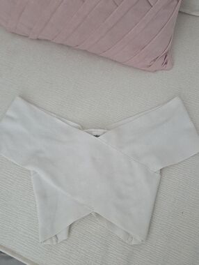 Off-Shoulder Wrap Crop Top in White